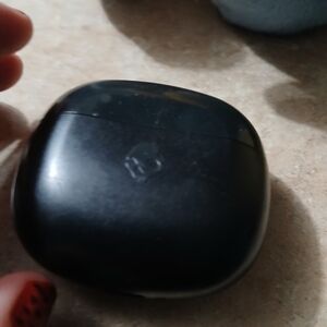 Black Wireless Earbuds Case